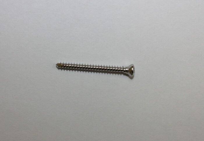 Veterinary Orthopedic Bone Screws 1.5mm Self Tapping Hex Head - 100pcs